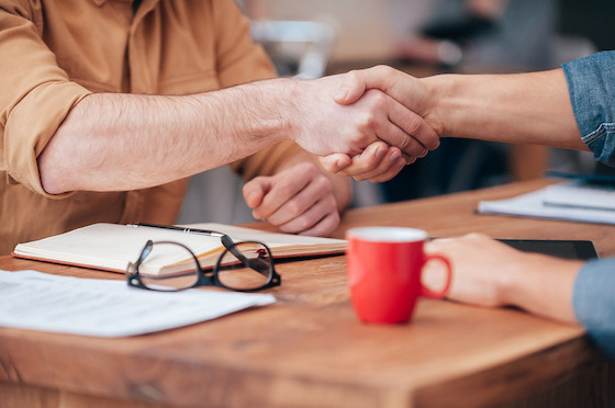 Sealing a deal. Föhlisch & Dreyer - Arbeitsrecht